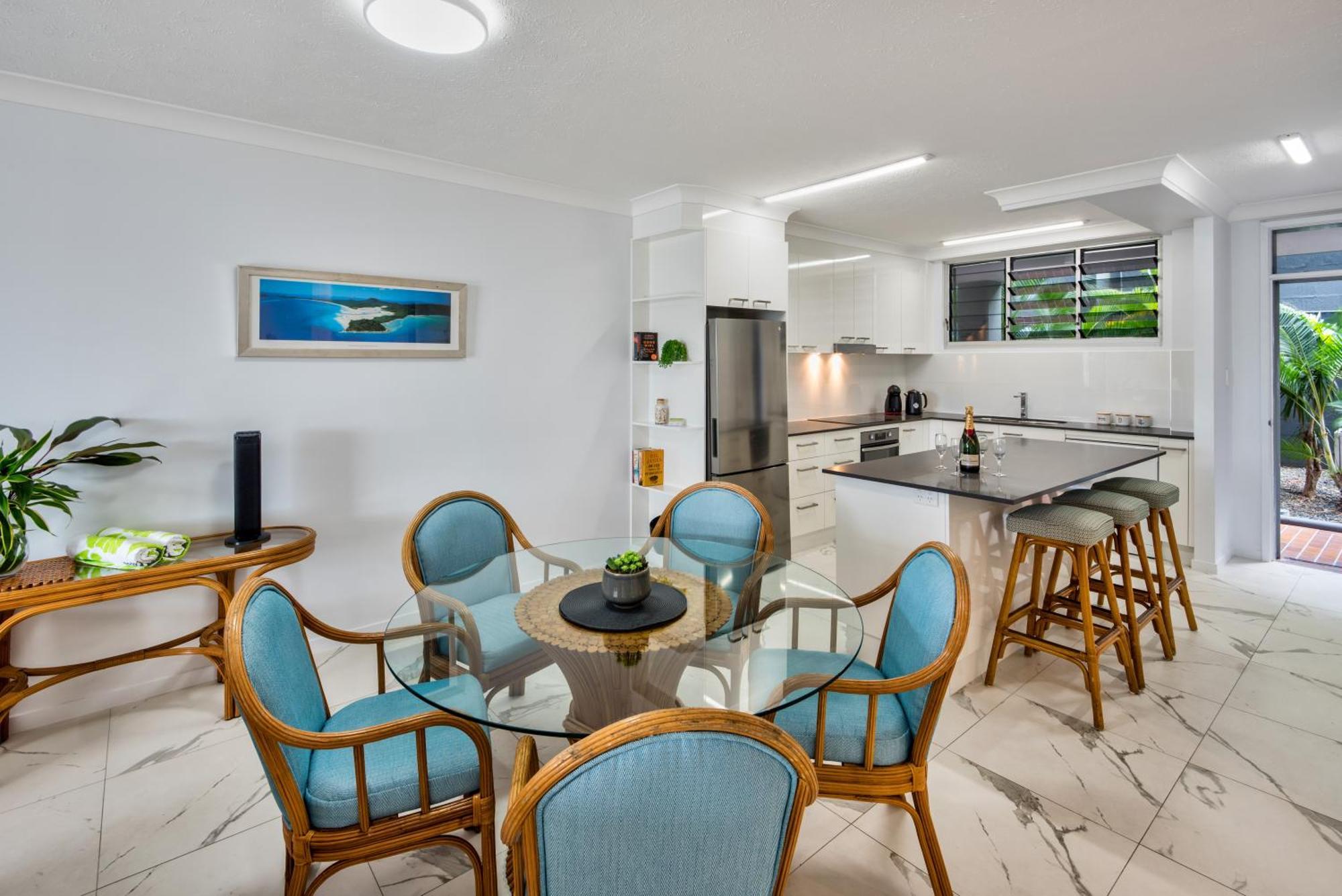 Frangipani Apartments On Hamilton Island By Hiha Экстерьер фото
